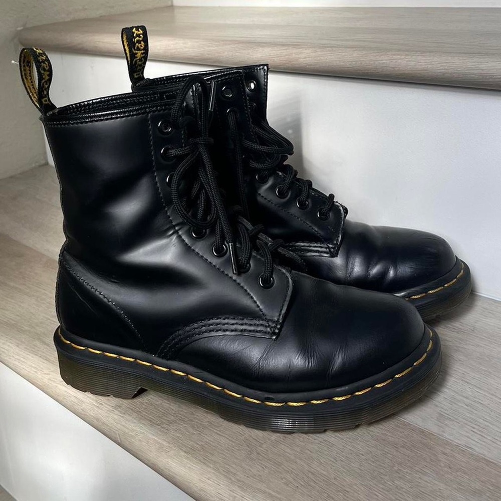DR MARTENS 1460 BLACK BOOTS SIZE 6 WOMENS